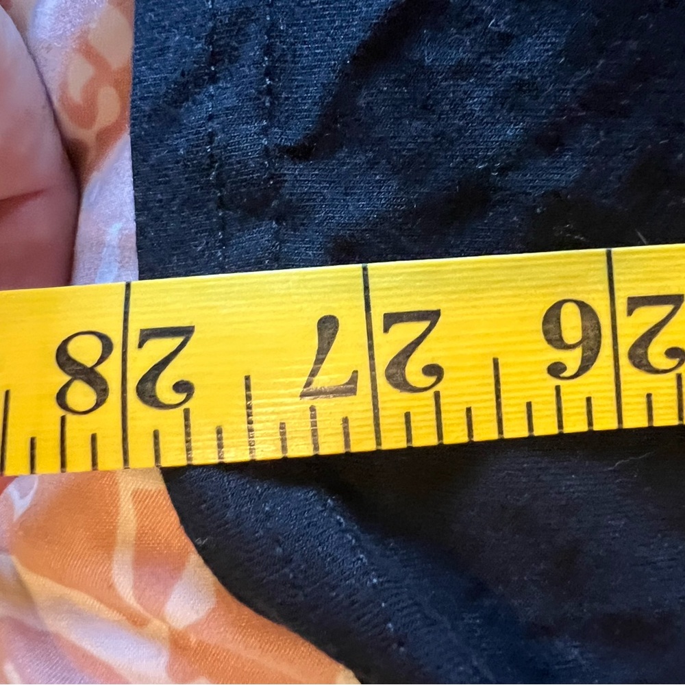 Black tank top XL - Picture 3 of 5